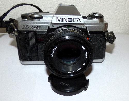 Minolta 300 35mm slr - x-300,