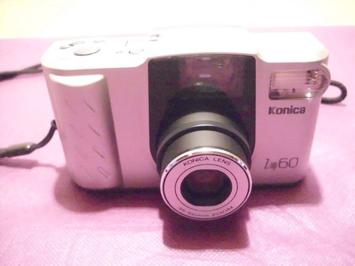Fotoapparat konica up 60 - z,
